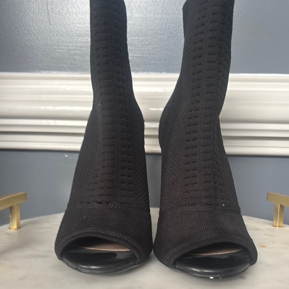 Steve Madden Black Heeled Boots with Stiletto